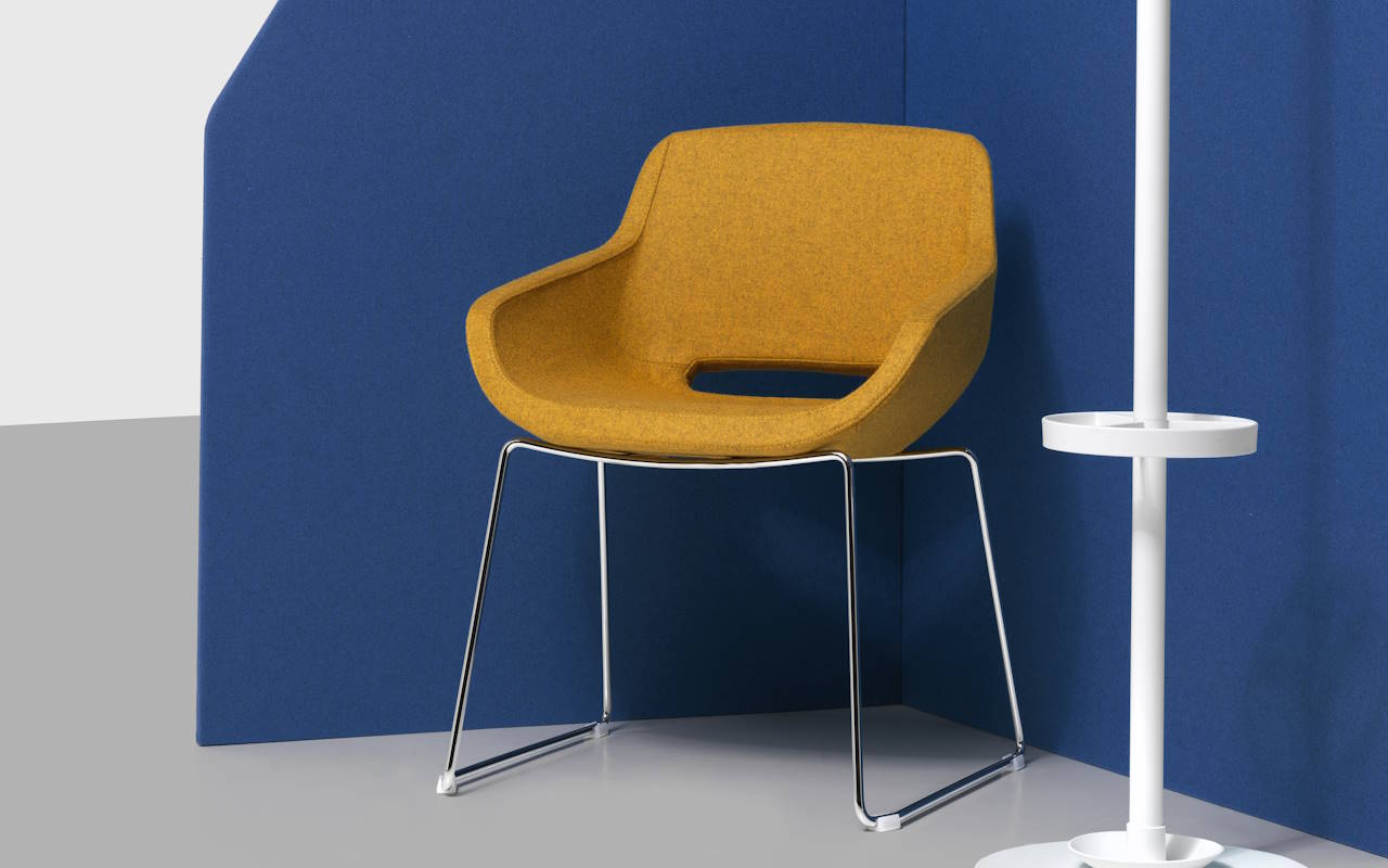 lounge stolice na metalnim nogama CLEA PLUS
