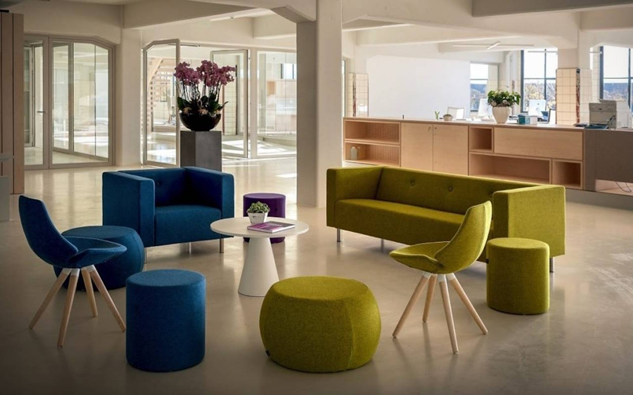EON lounge stolice