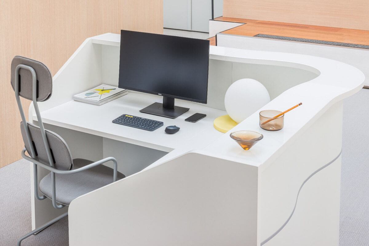 recepcijski pult wave bijeli