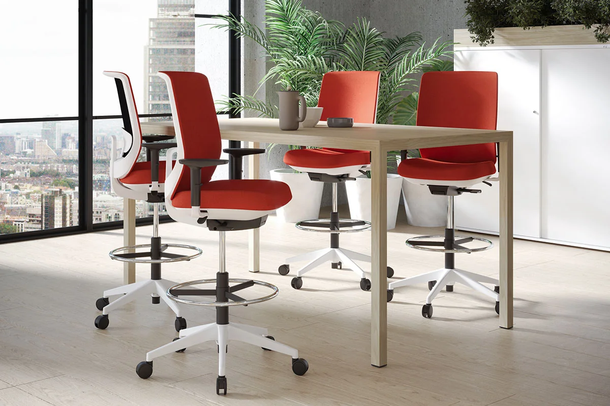uredska-stolica-trim-ambijent-6-trim-stool